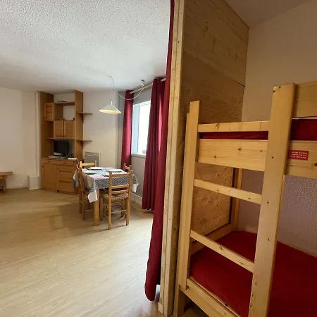 4 Pers, Pied De Pistes A Chantemerle, Wi-fi, Proche Commerces - Fr-1-330e-49